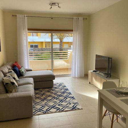 Apartamento T2 Com Piscina Em Conceicao E Cabanas De Tavira Buitenkant foto